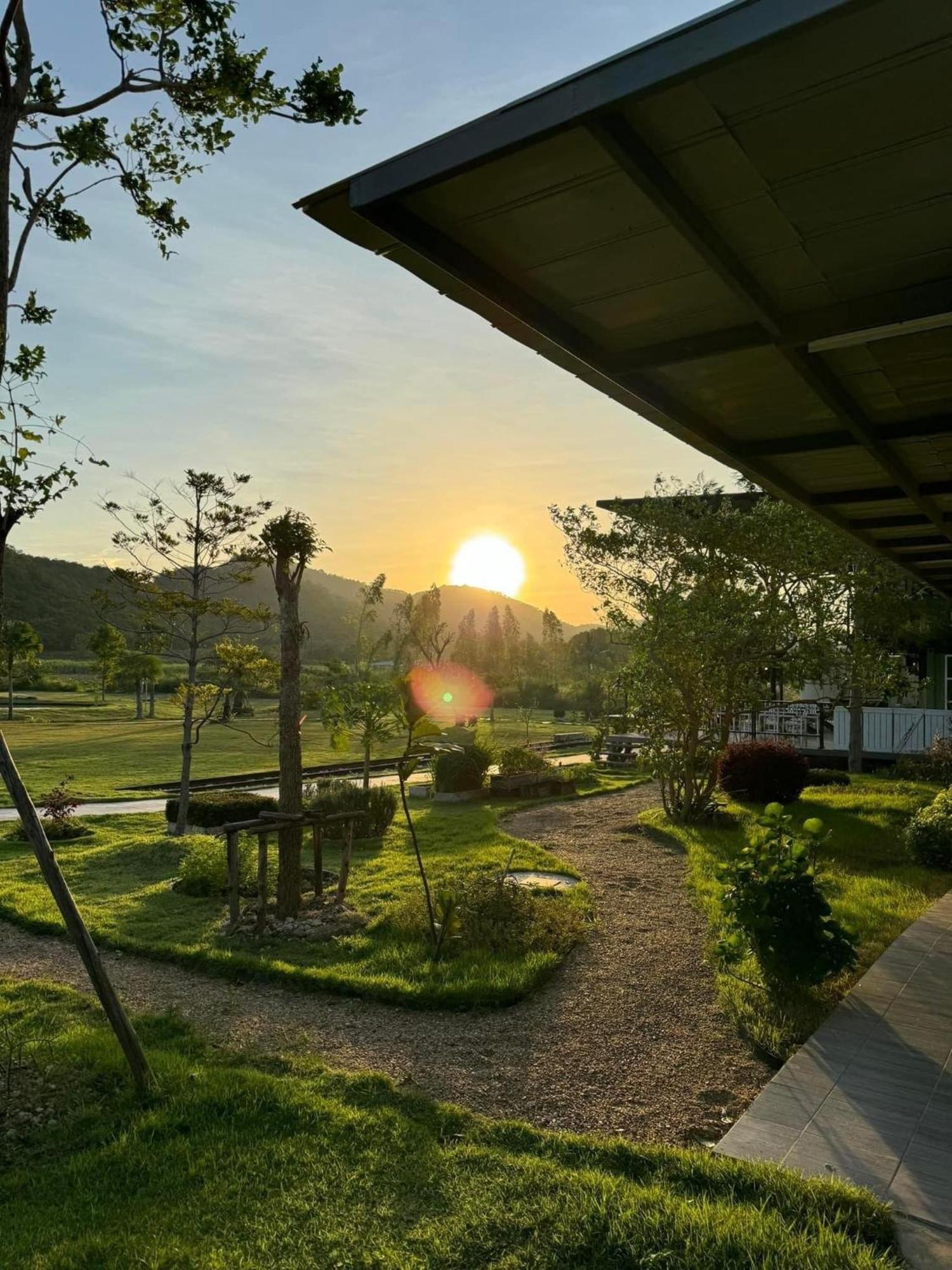 Nex Station Kanchanaburi City Exteriör bild